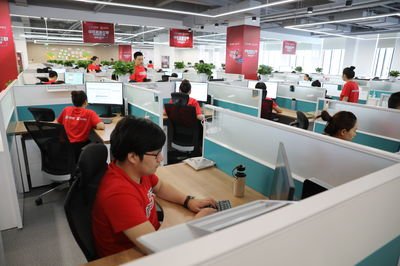京东启动涅槃项目：赋能蓝领转型，承诺技术升级不裁员
