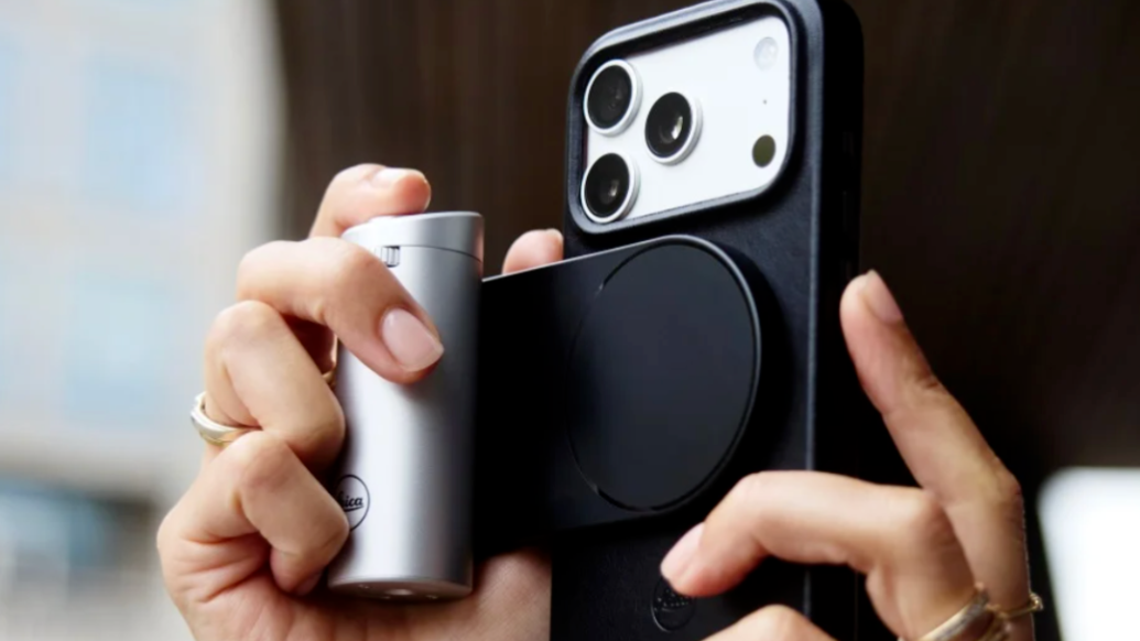 2380 元给 iPhone 装上机械快门：徕卡 LUX Grip 手柄配上 2.0 版 App