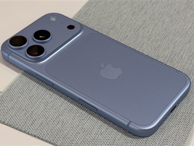 iPhone 18 Pro 把 Face ID 藏进屏幕：灵动岛收窄，二十周年款或迎真全面屏