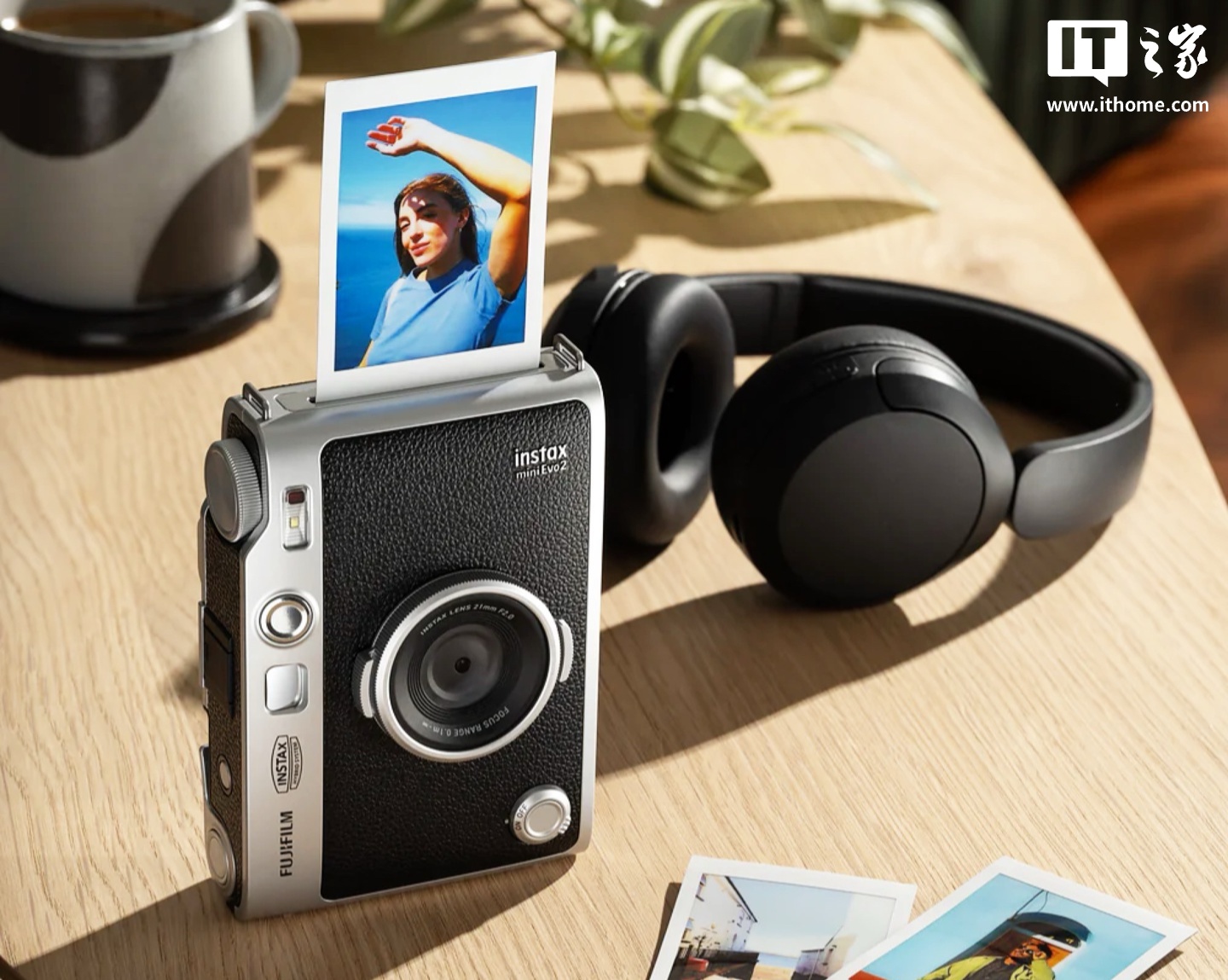 4.5 寸触控屏加 20 种滤镜：富士 instax mini Evo 2 定在 11 月底上市